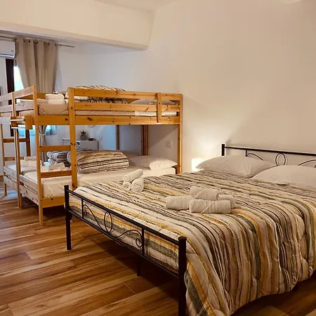 ホームステイ Garda Havens *