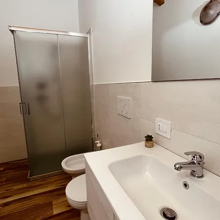 Garda Havens ホームステイ カステルヌオーヴォ・デル・ガルダ