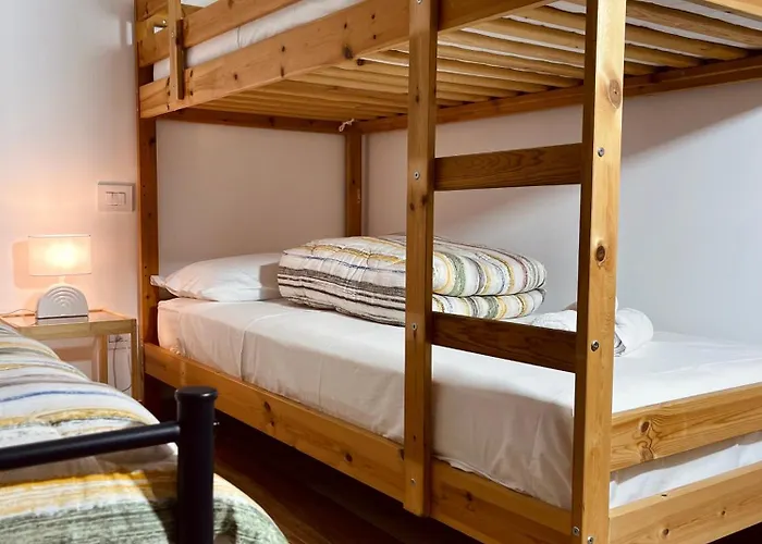 Garda Havens Homestay *